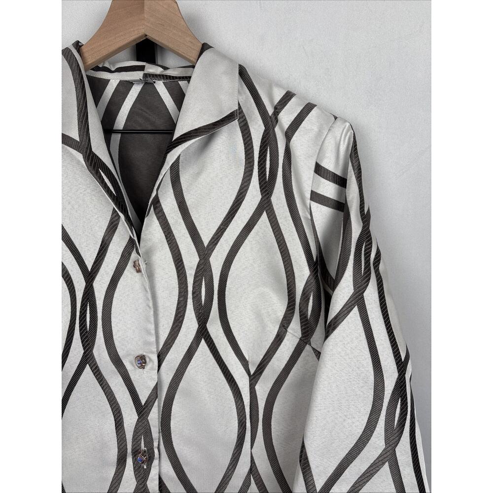 Connie Roberson Silk Geometric Print Blazer Jacket Medium White Jewel Buttons - Picture 2 of 13